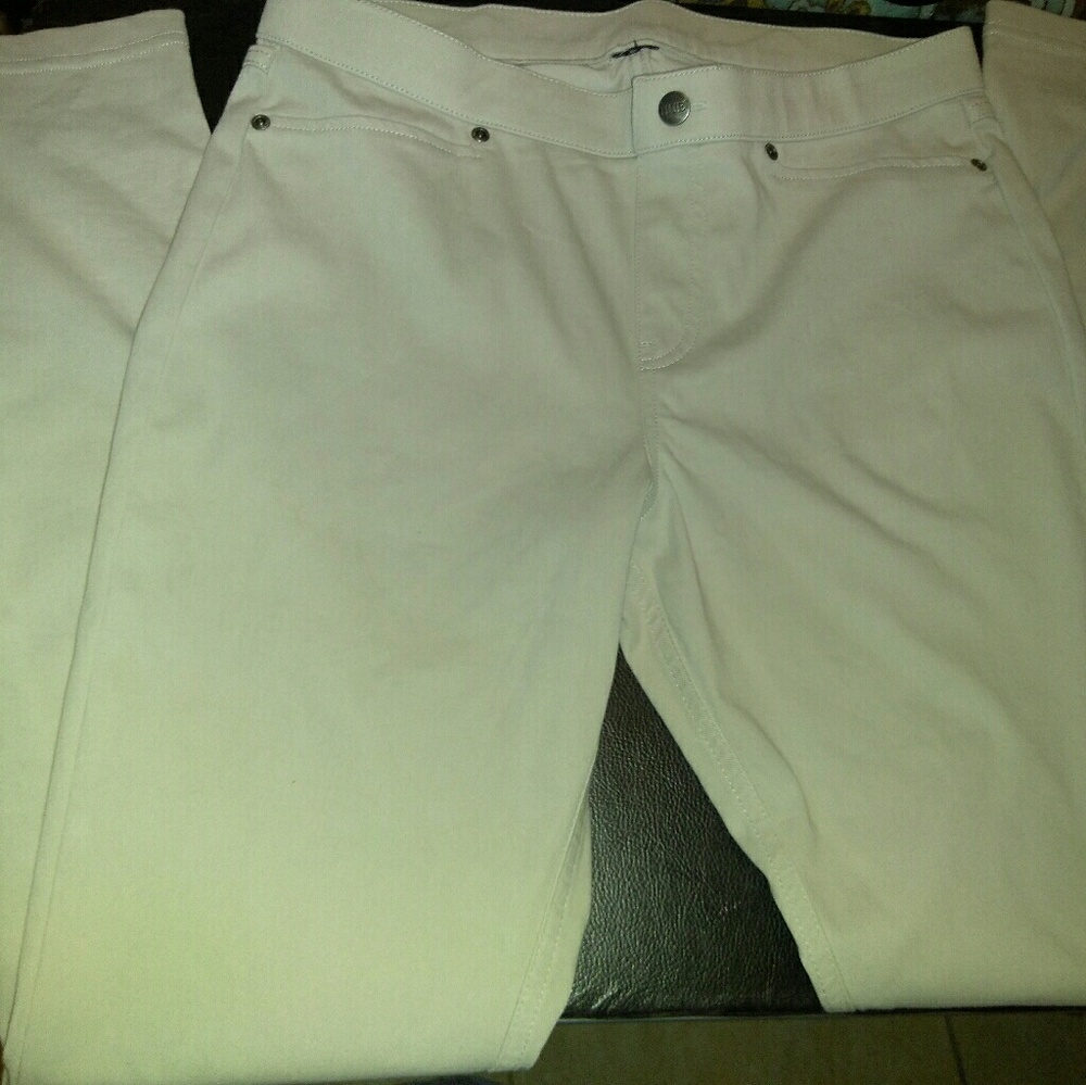 Tan leggings